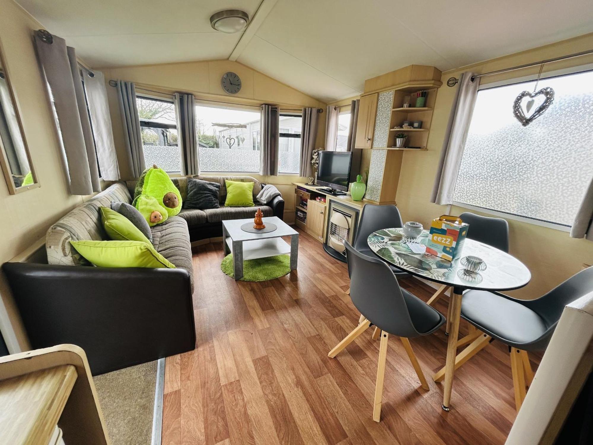 - 322 Chalet